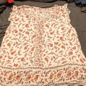 Old Navy floral flutter sleeve top